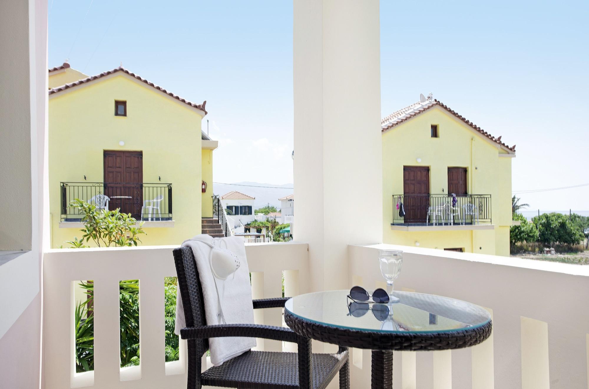 Aphrodite Samos Suites Marathokampos Exterior photo