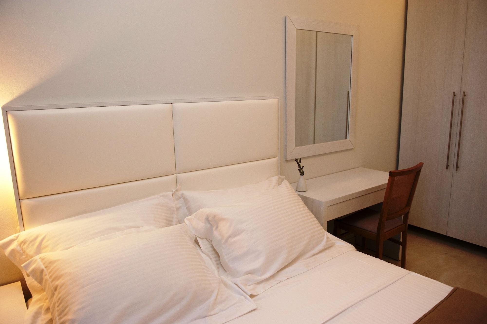 Aphrodite Samos Suites Marathokampos Exterior photo