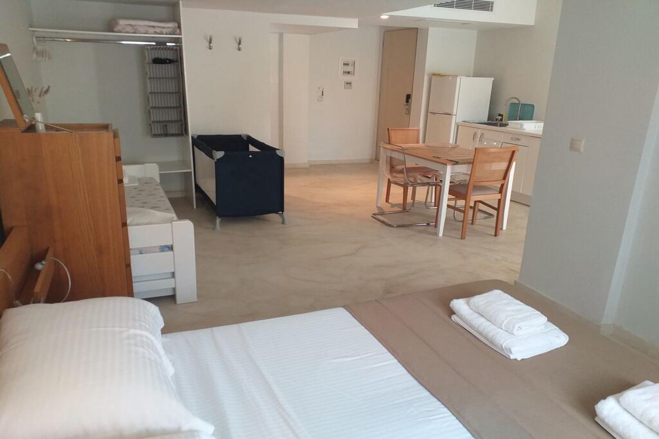Aphrodite Samos Suites Marathokampos Exterior photo
