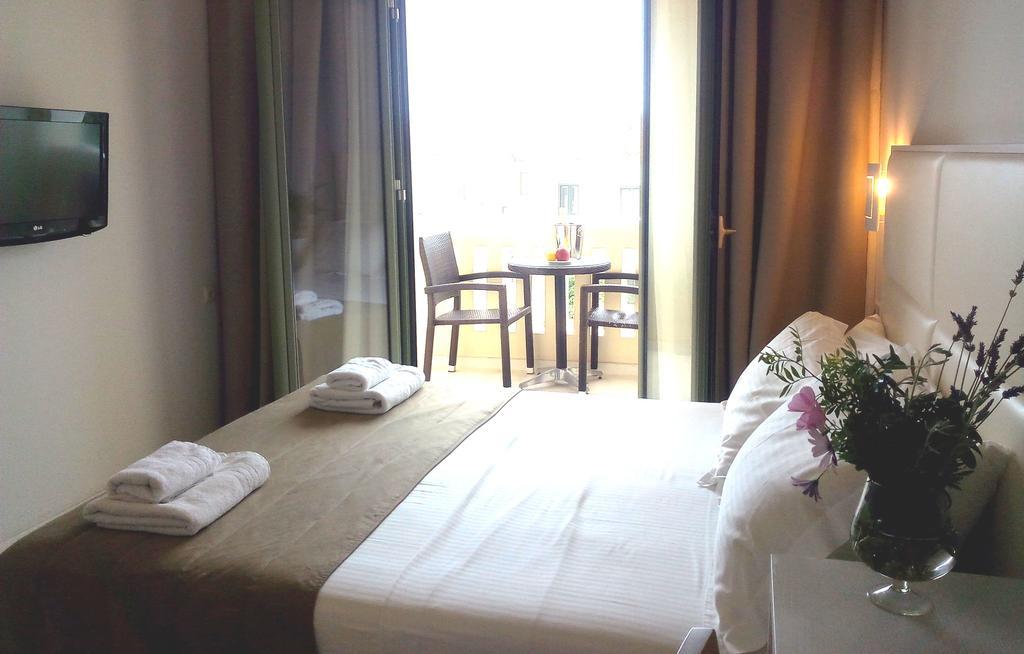 Aphrodite Samos Suites Marathokampos Exterior photo