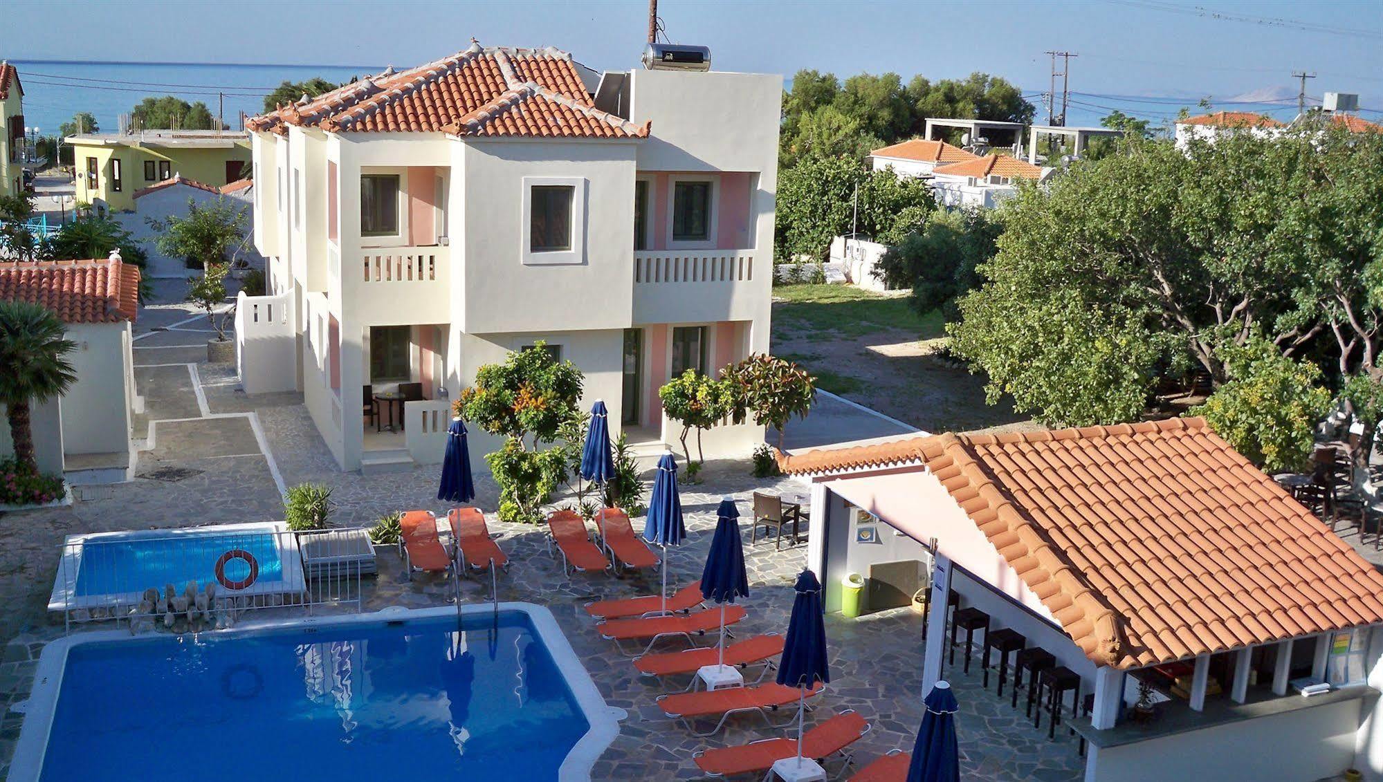 Aphrodite Samos Suites Marathokampos Exterior photo