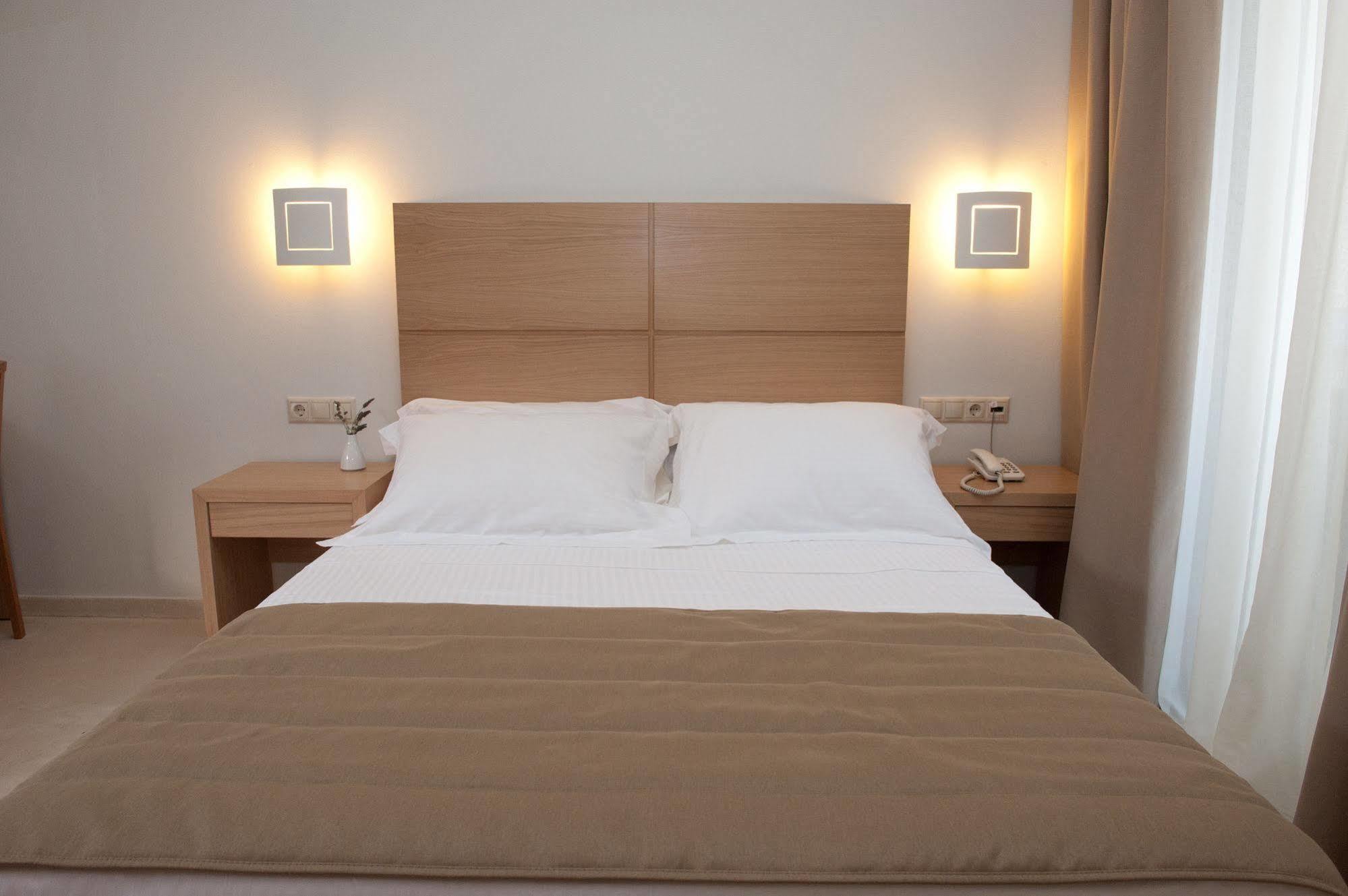 Aphrodite Samos Suites Marathokampos Exterior photo