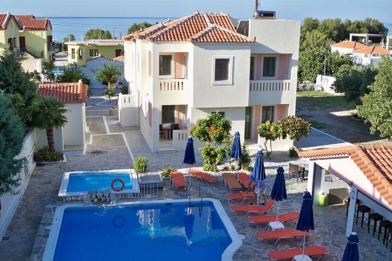 Aphrodite Samos Suites Marathokampos Exterior photo